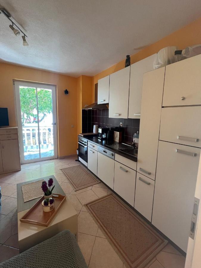 Casa Mare Rtina Garten Zwei Baeder Eg Exterior foto
